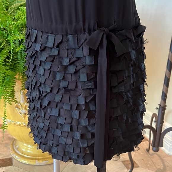 Robbi & Nikki Cocktail Dress - Picture 3 of 5